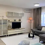 Apartment Livia's *