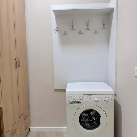 Livia's ティラナ