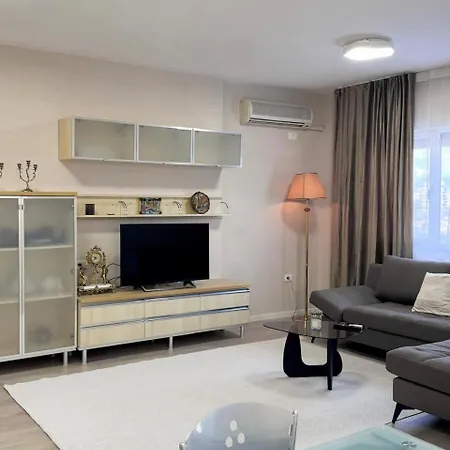 アパート Livia's *